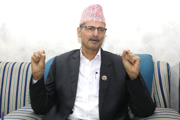 गृहमन्त्री रमेश लेखकले राजीनामा दिनुपर्छ : माओवादी